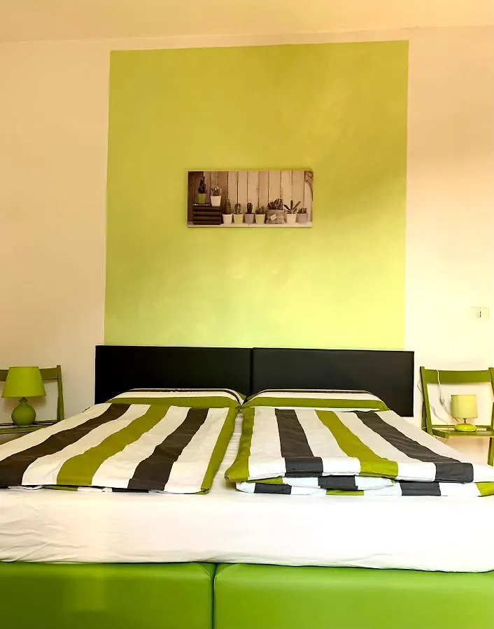 Apartment Ferienwohnung Casa Al Capitello Malcesine Italien